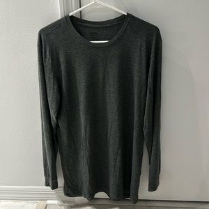 Uniqlo Heat Tech Long Sleeve T-shirt, Size L, Color Granite